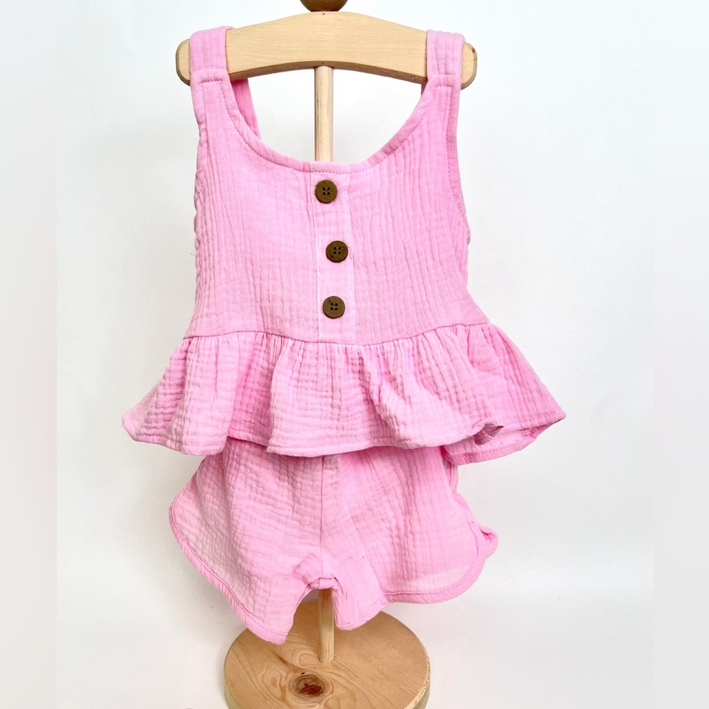 NWOT Girls Two-Piece Pink Ruffle Tank & Shorts Matching Set